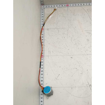DJ31-00174A | Vacuum Cleaner Bespoke Jet Geared DC Step Motor